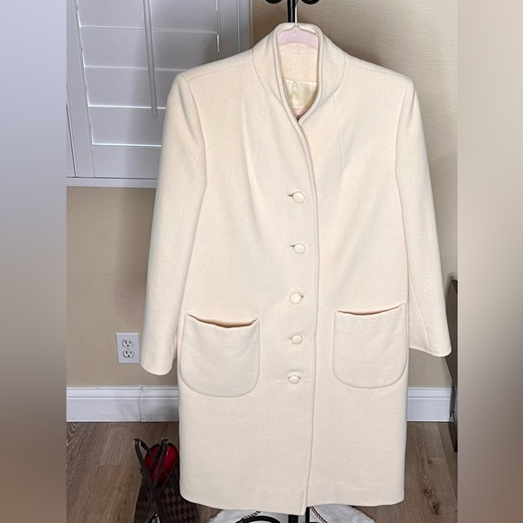 Vintage Mayfair winter white ivory cream coat wool maybe mohair coat ILGWU UNION - Picture 1 of 15